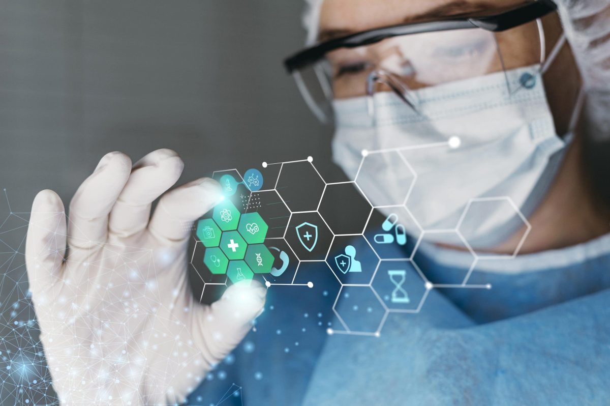 medical-banner-with-doctor-wearing-goggles2-scaled